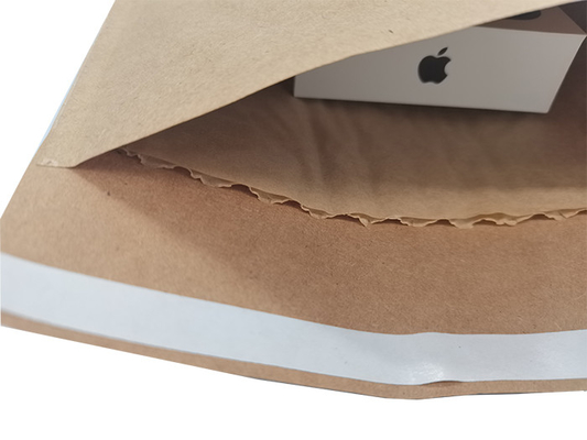 Biodegradable Lightweight Eco Friendly Padded Mailers Self Sealing Closure